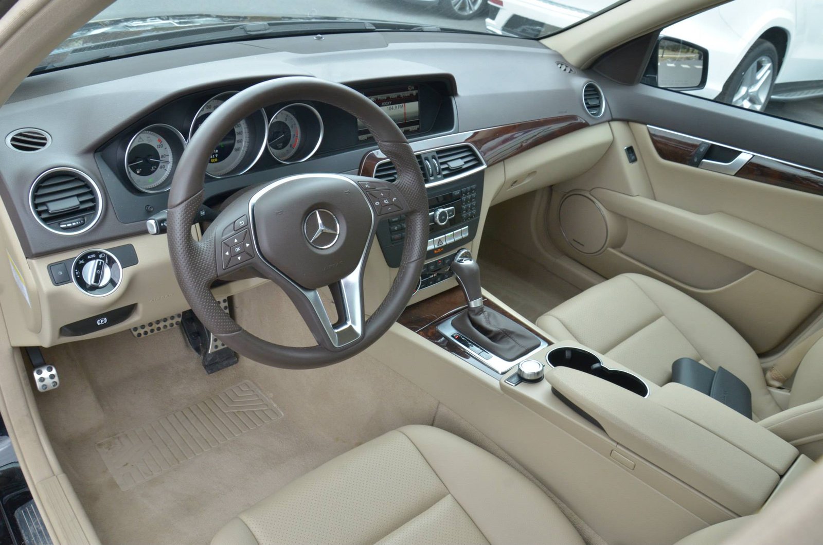 Mercedes Photos (15)