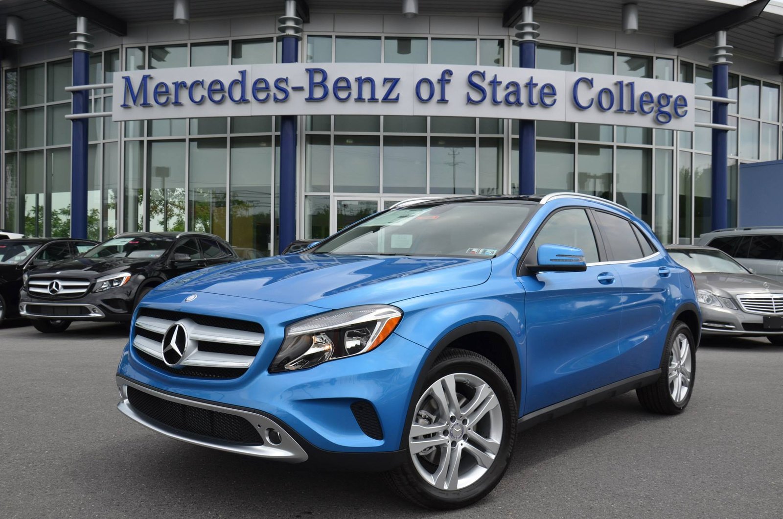 Mercedes Photos (19)